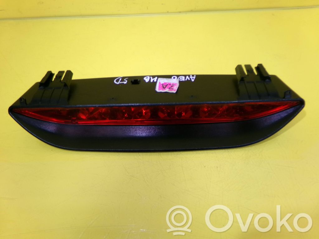 Chevrolet Aveo Third/center stoplight 