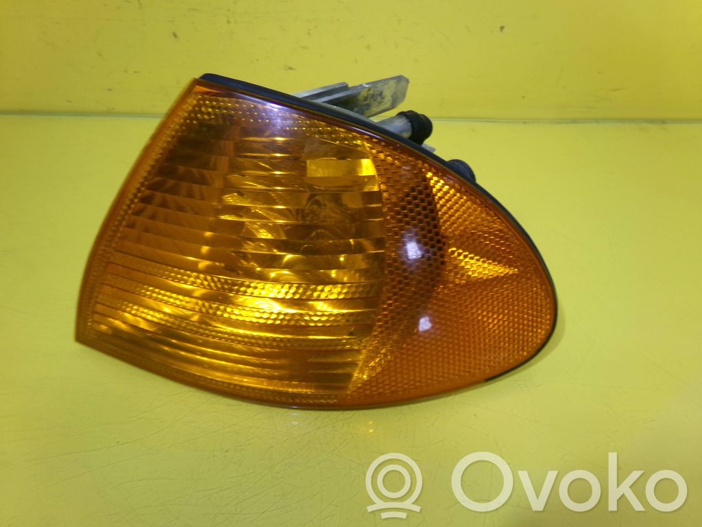 Front indicator light   1315106140,6902765
