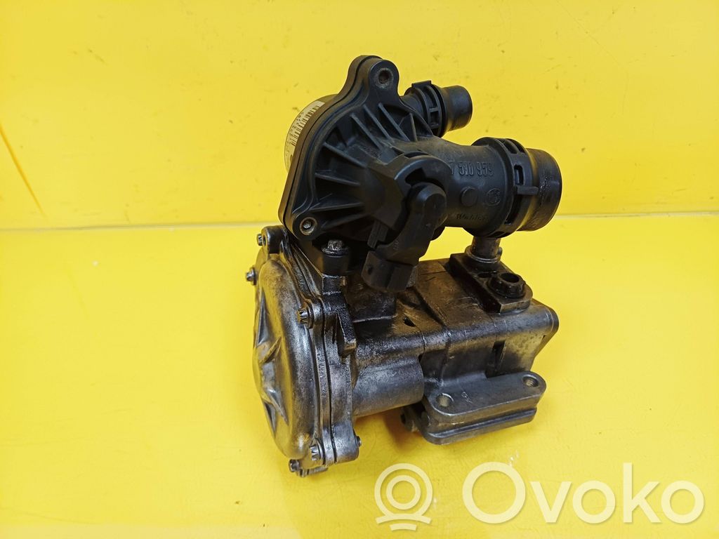 BMW 3 E46 Power steering pump 