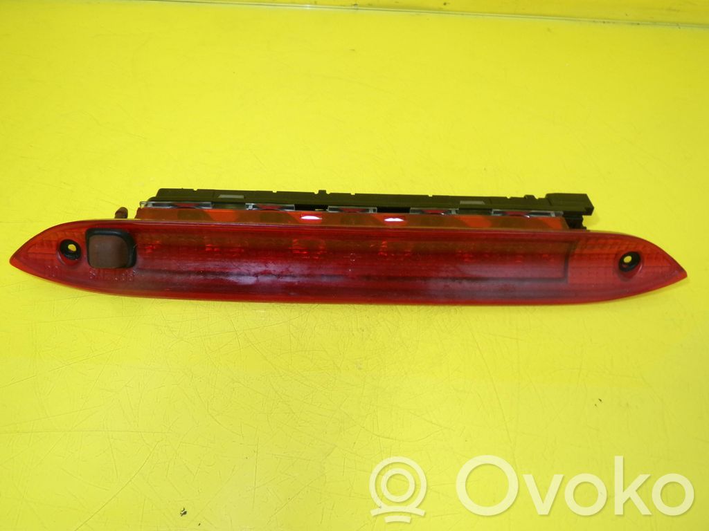 Third/center stoplight   XS4113A613CK