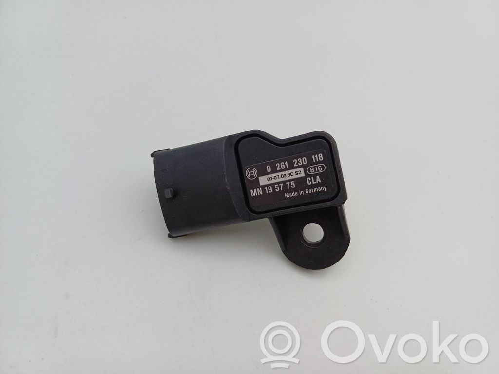 Luftdrucksensor   0261230118,MN195775