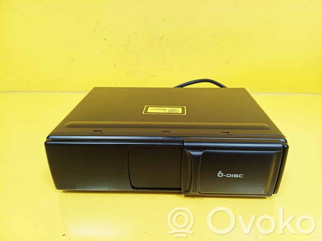 Audi A6 S6 C5 4B CD/DVD keitiklis 