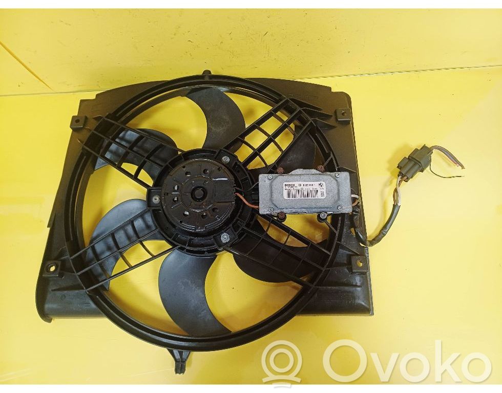 BMW 3 E46 Elektrisks radiatoru ventilators 