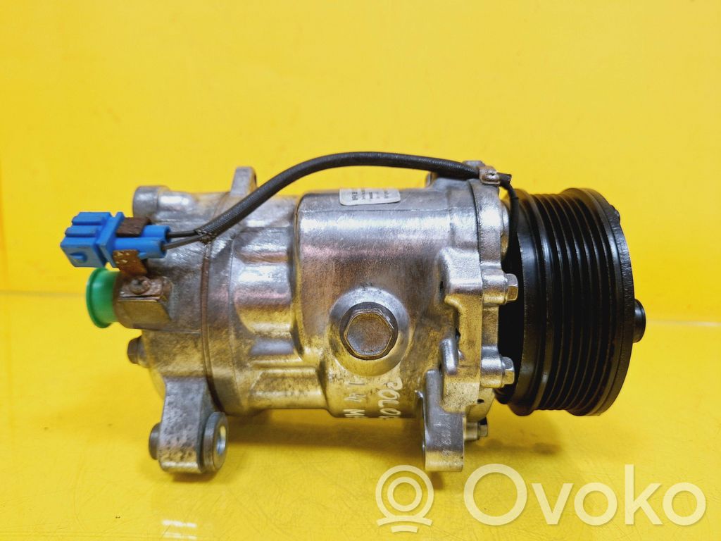 Volkswagen Polo III 6N 6N2 6NF Kompresor / Sprężarka klimatyzacji A/C 