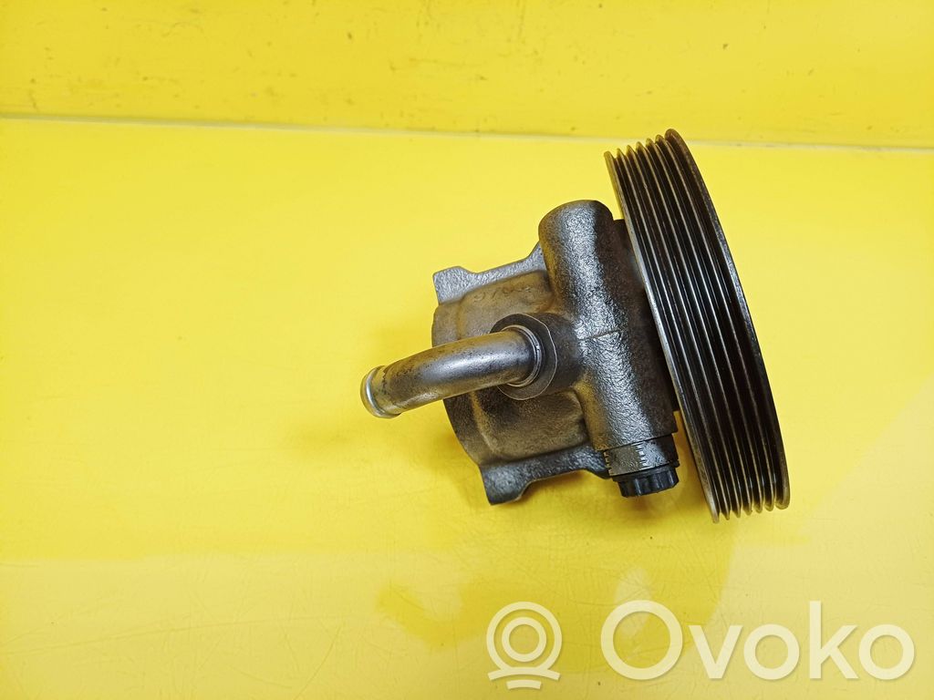 Citroen Berlingo Ohjaustehostimen pumppu 