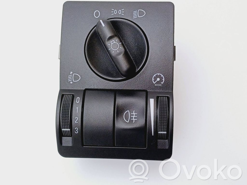 Lichtschalter   9116612