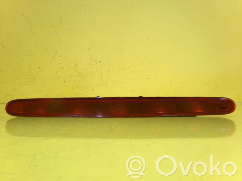 Citroen Xsara Third/center stoplight 
