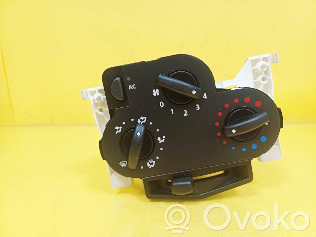 Dacia Logan I Climate control unit 