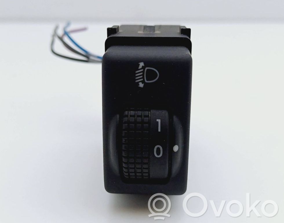 Nissan Note (E11) Headlight level height control switch 
