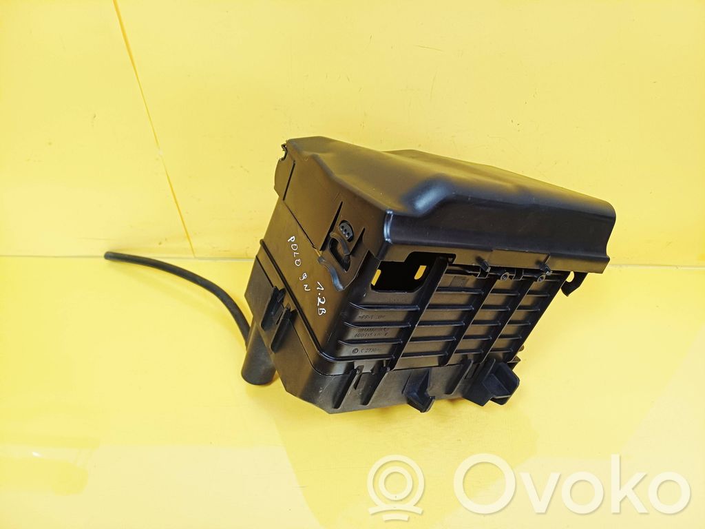 Volkswagen Polo IV 9N3 Cutie baterie 