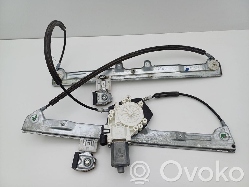 Mitsubishi Colt Regulador de puerta delantera con motor 