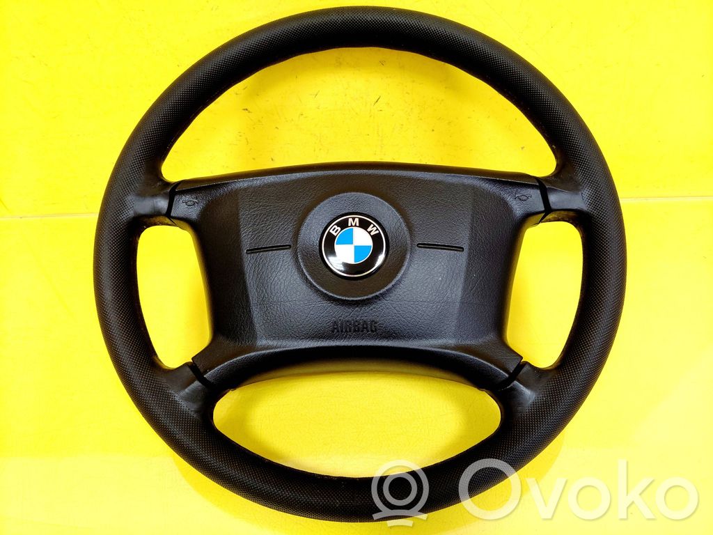 Steering wheel   6753947,4375E462