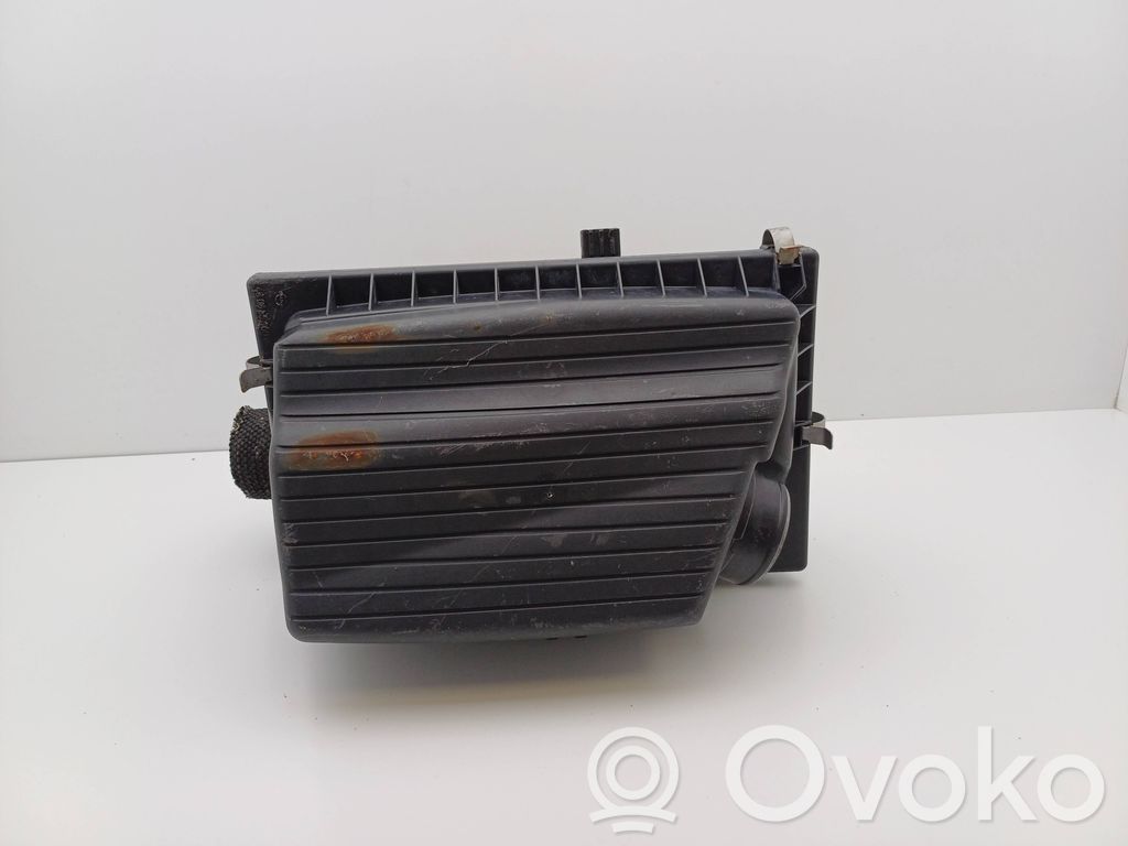 Opel Vectra B Ilmansuodattimen kotelo