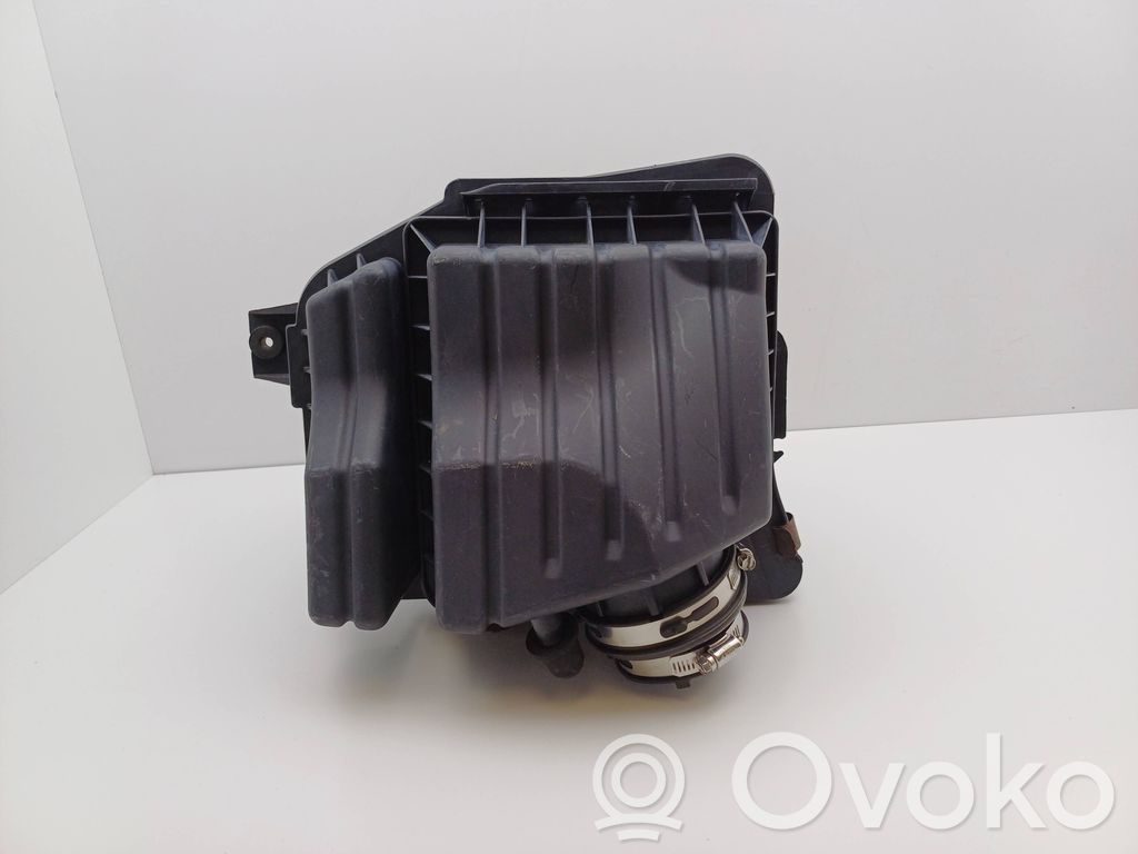 Chrysler Voyager Cutie filtru aer 