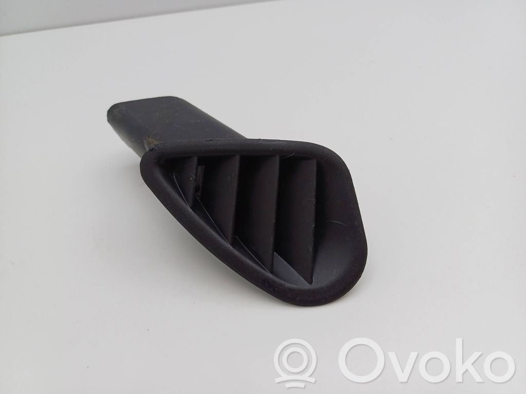Mitsubishi Carisma Moldura protectora de la rejilla de ventilación del panel 