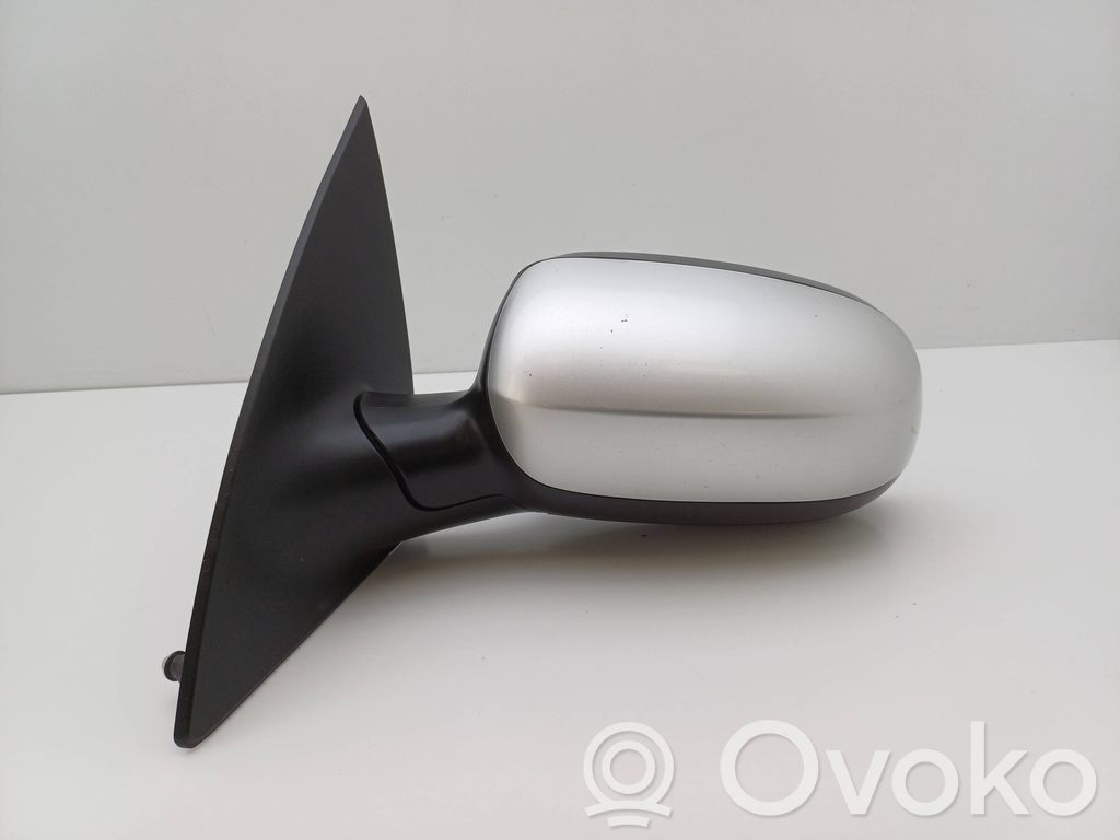 Opel Corsa C Spogulis (elektriski vadāms) 