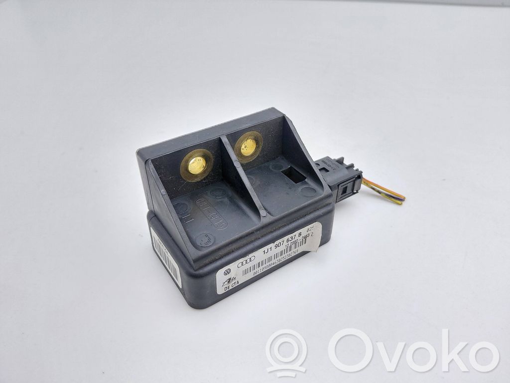 Audi A3 S3 8L Capteur de vitesse de lacet d'accélération ESP 