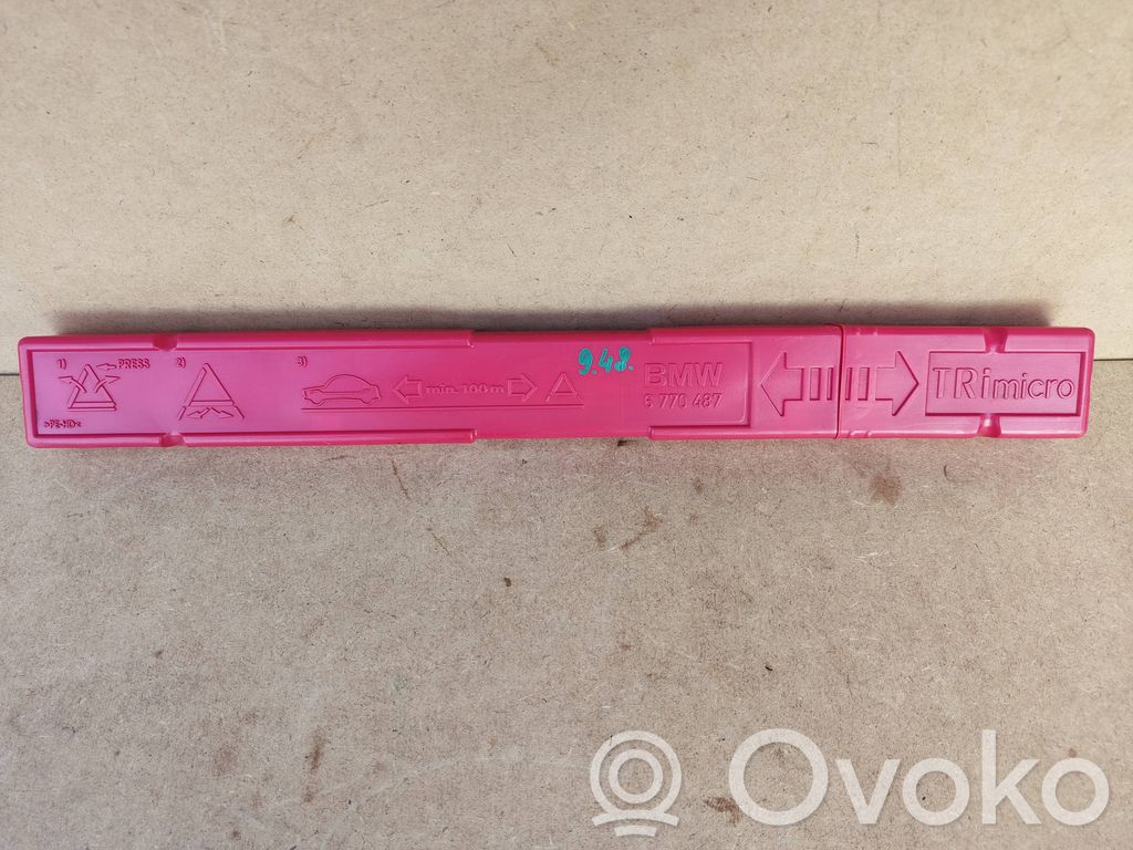 BMW M4 F82 F83 Emergency warning sign 