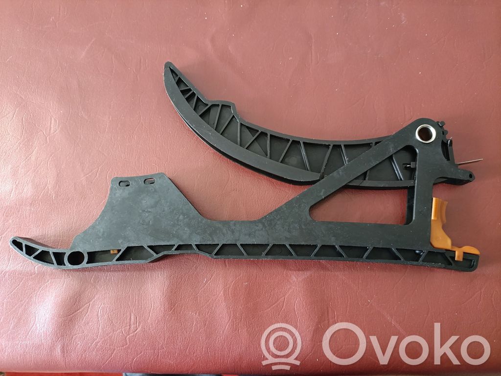 BMW M3 F80 Slide rail for timing chain 