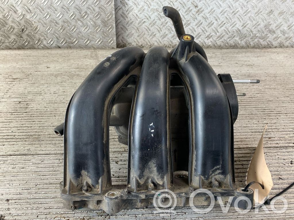 Opel Agila B Colector de admisión 