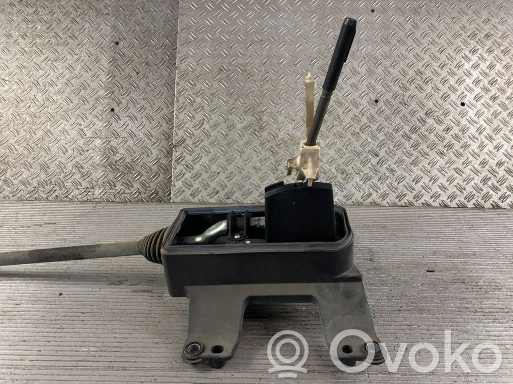 Opel Corsa D Articulación de cambio de velocidades 