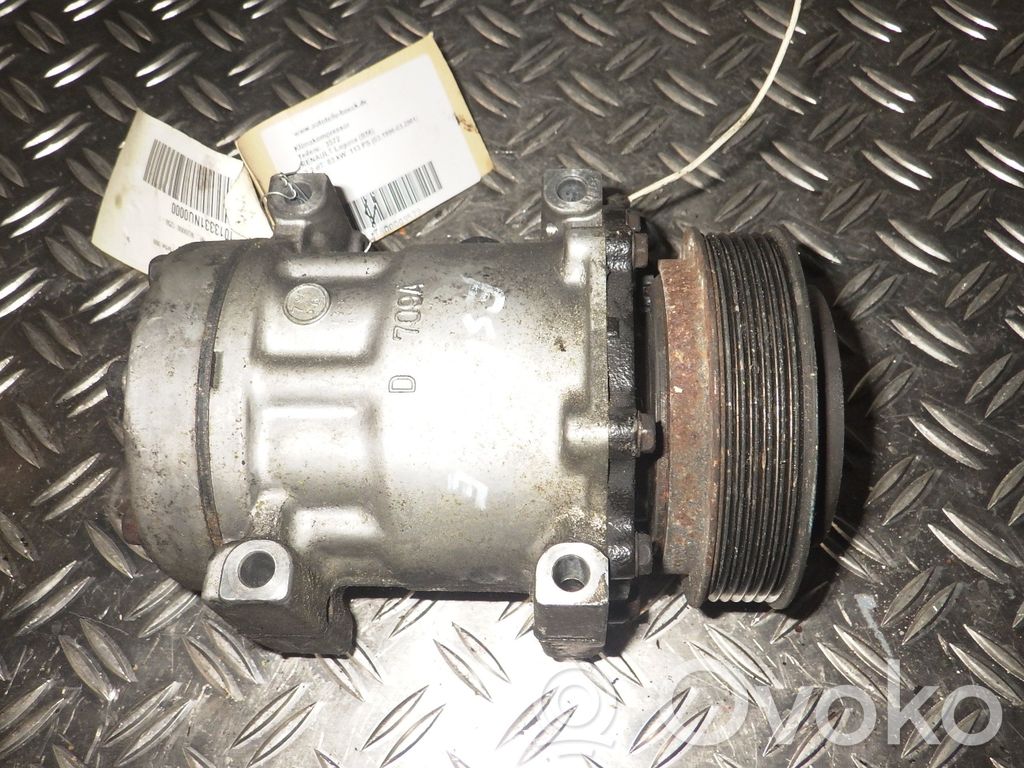 Renault Laguna I Air conditioning (A/C) compressor (pump) 