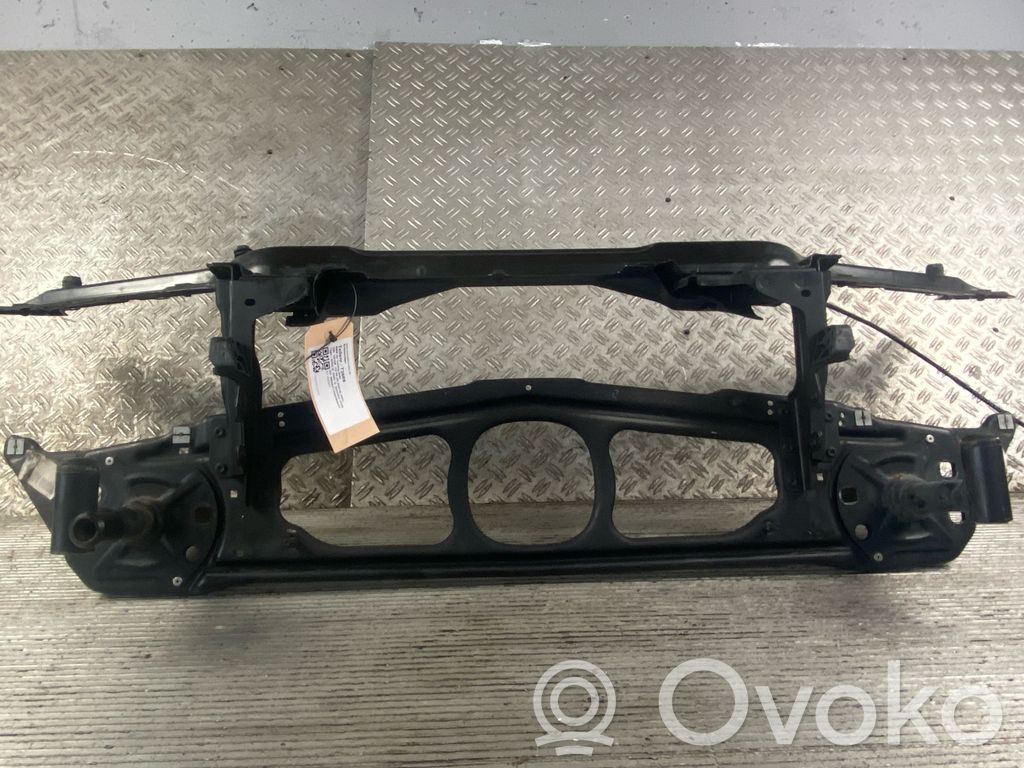 BMW 3 E46 Панель радиаторов 