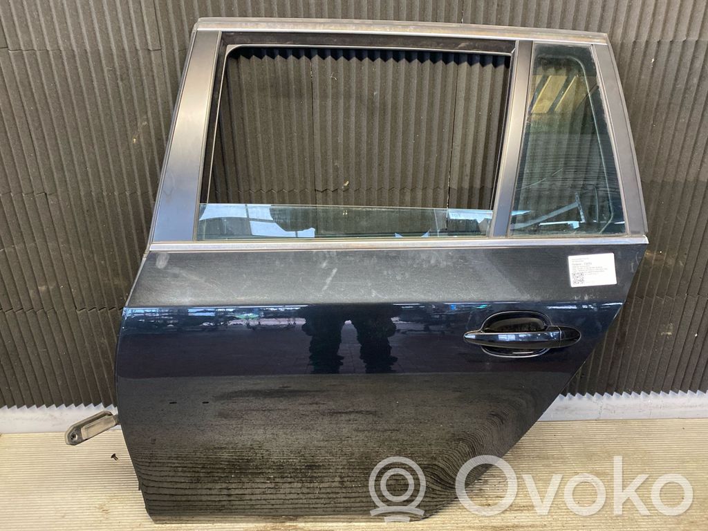 BMW 5 E60 E61 Aizmugurējās durvis 