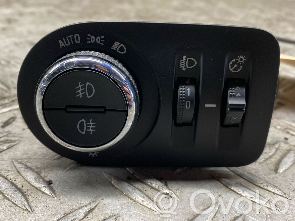 Opel Crossland X Interrupteur d’éclairage 