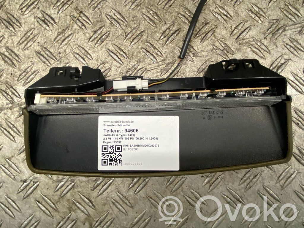 Jaguar X-Type Third/center stoplight 