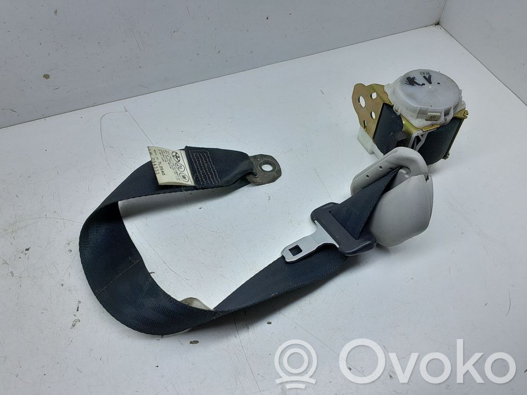 Toyota Corolla Verso E121 Saugos diržas galinis 