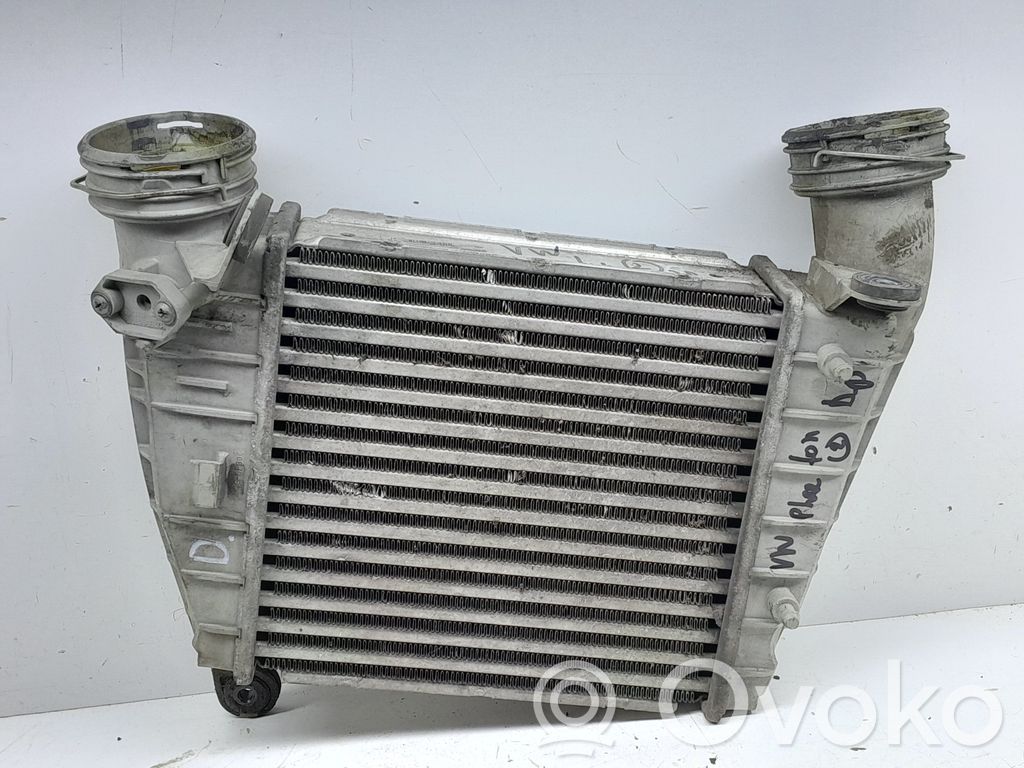 Volkswagen Phaeton Interkūlerio radiatorius 