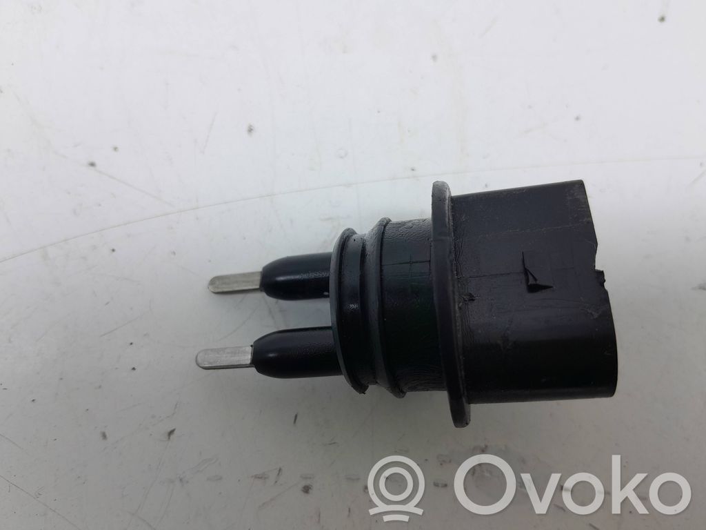Audi A5 Sportback 8TA Sensor de nivel del líquido limpiaparabrisas 