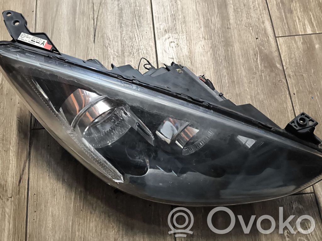 Headlight/headlamp   DR6151030