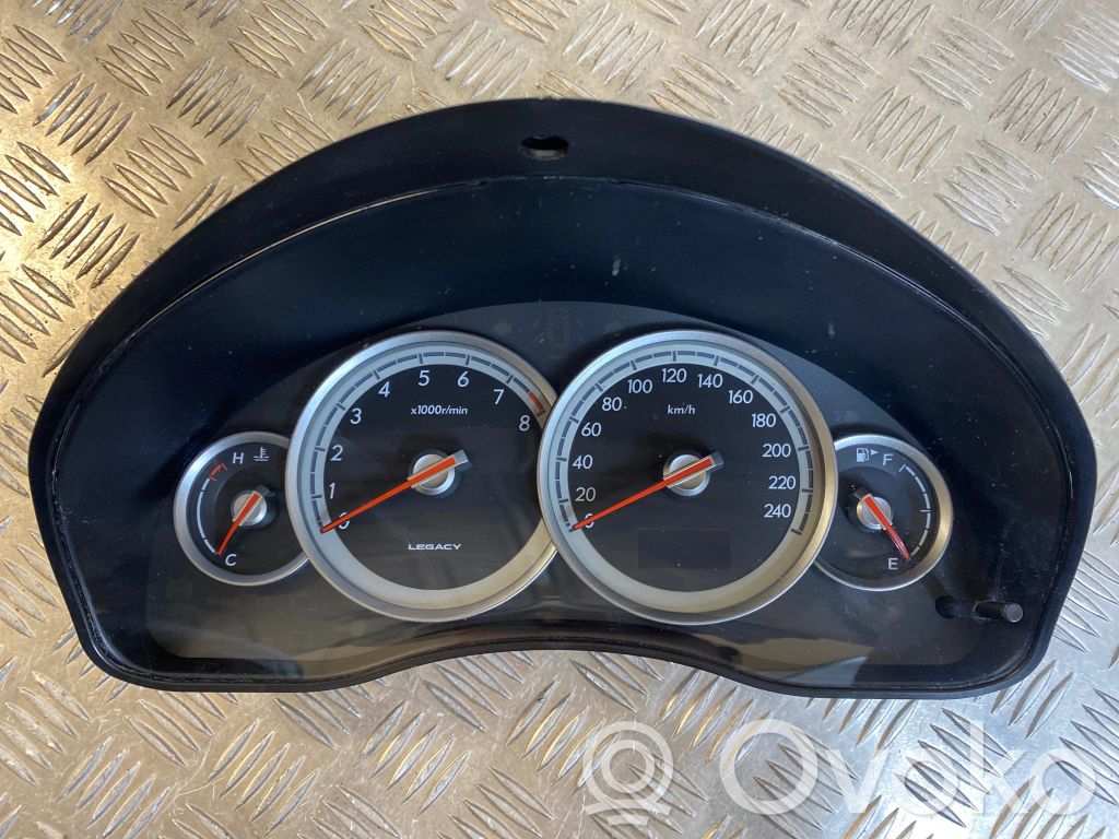Subaru Legacy Speedometer (instrument cluster) 