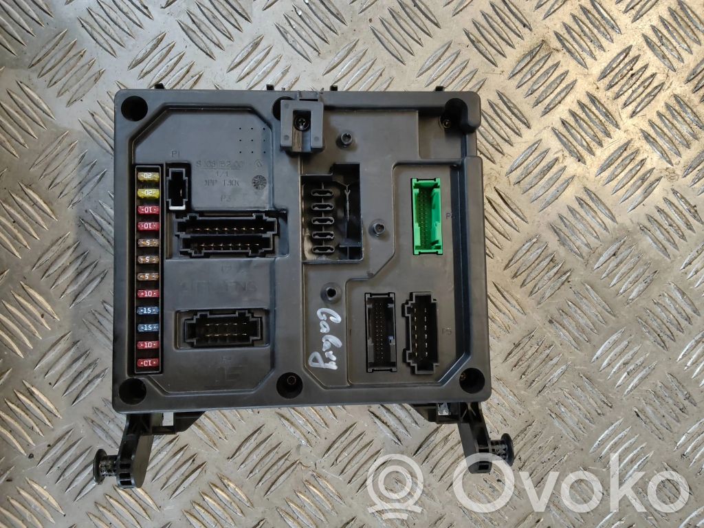 Fuse module   7M3962258AC