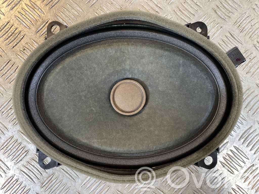 Subaru Outback (BS) Subwoofer speaker 