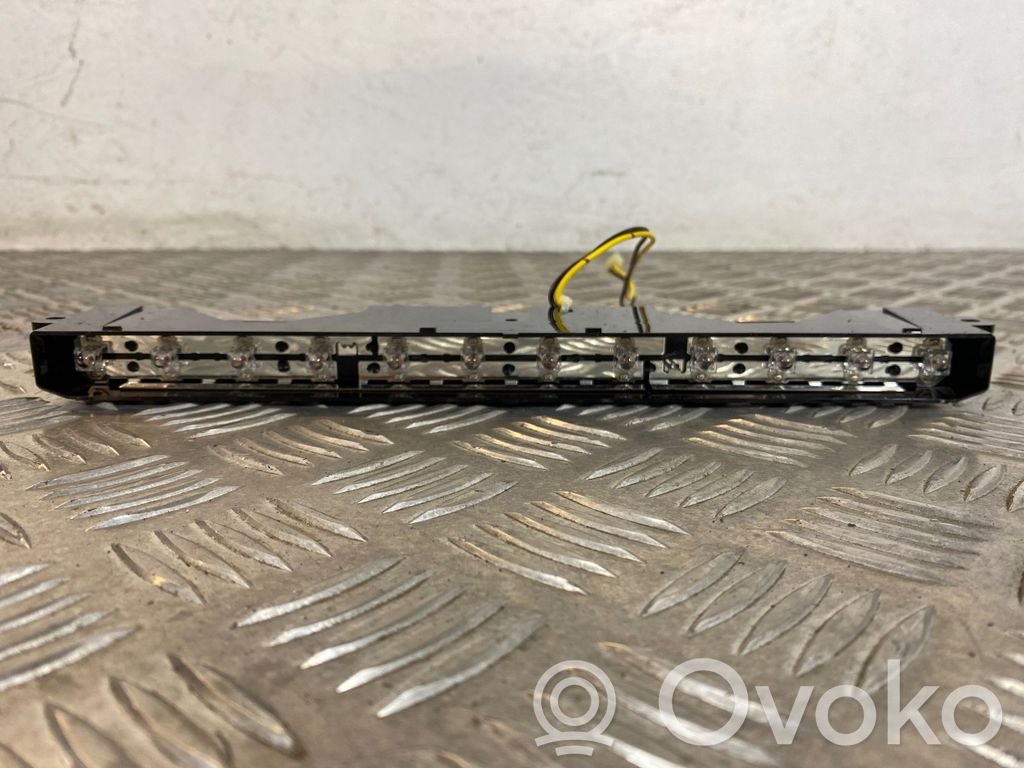 Subaru Forester SH Third/center stoplight 