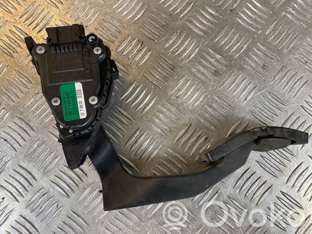 Audi A8 S8 D3 4E Accelerator throttle pedal 