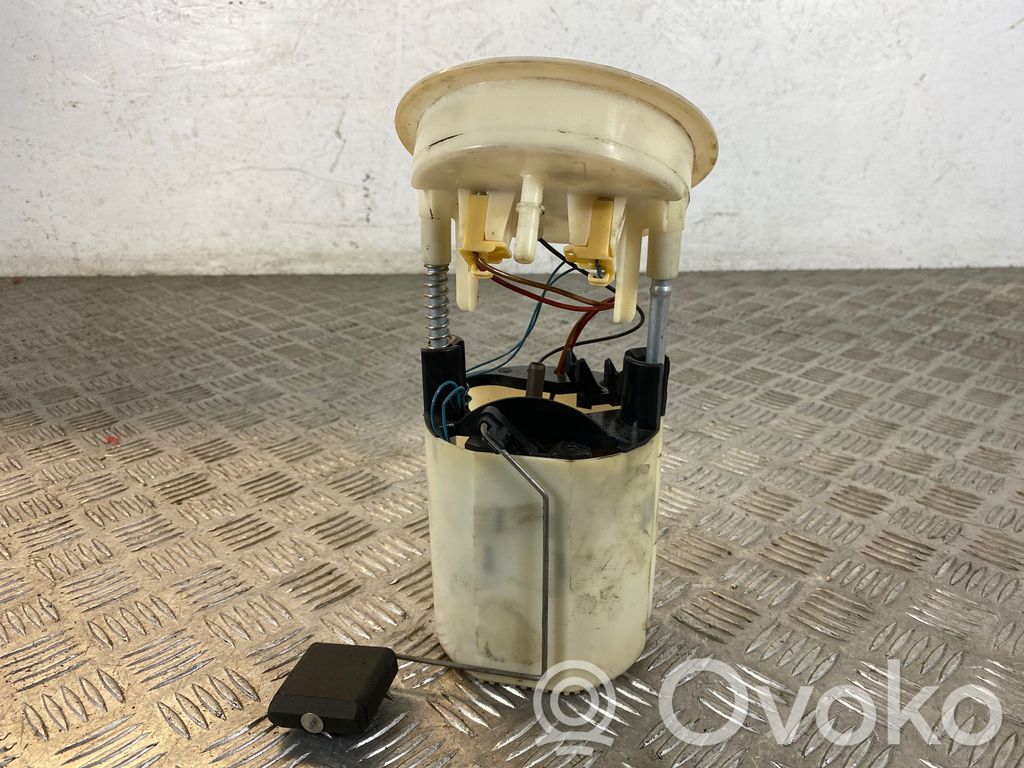 BMW 1 E81 E87 In-tank fuel pump 