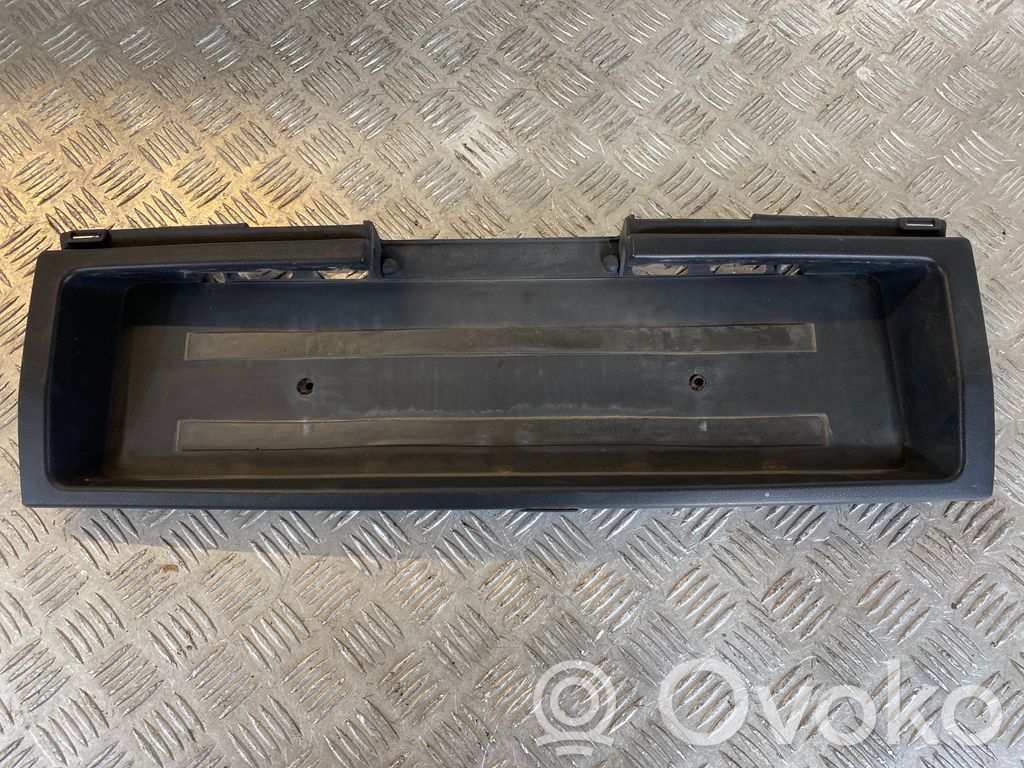 Audi 80 90 S2 B4 Kennzeichenhalterung 