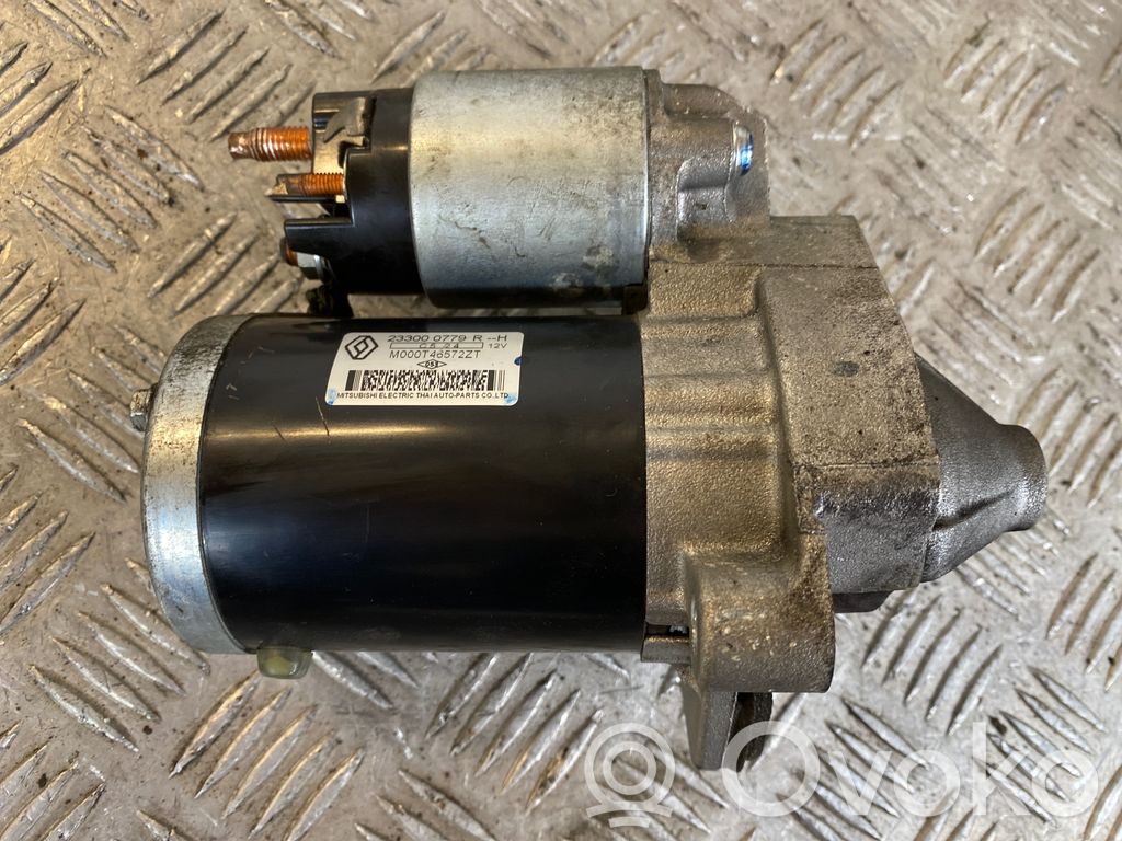 Motor de arranque   233000779R,M000T46572ZT
