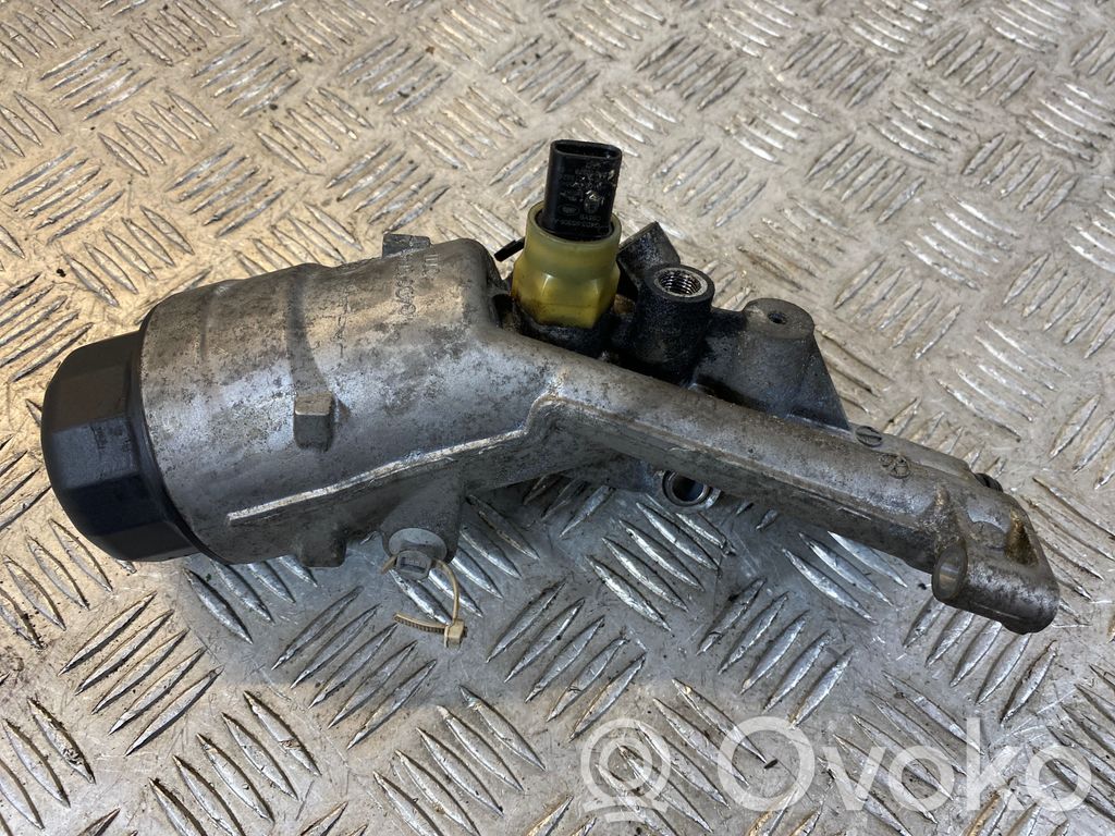 Land Rover Range Rover Evoque L538 Oil filter mounting bracket 