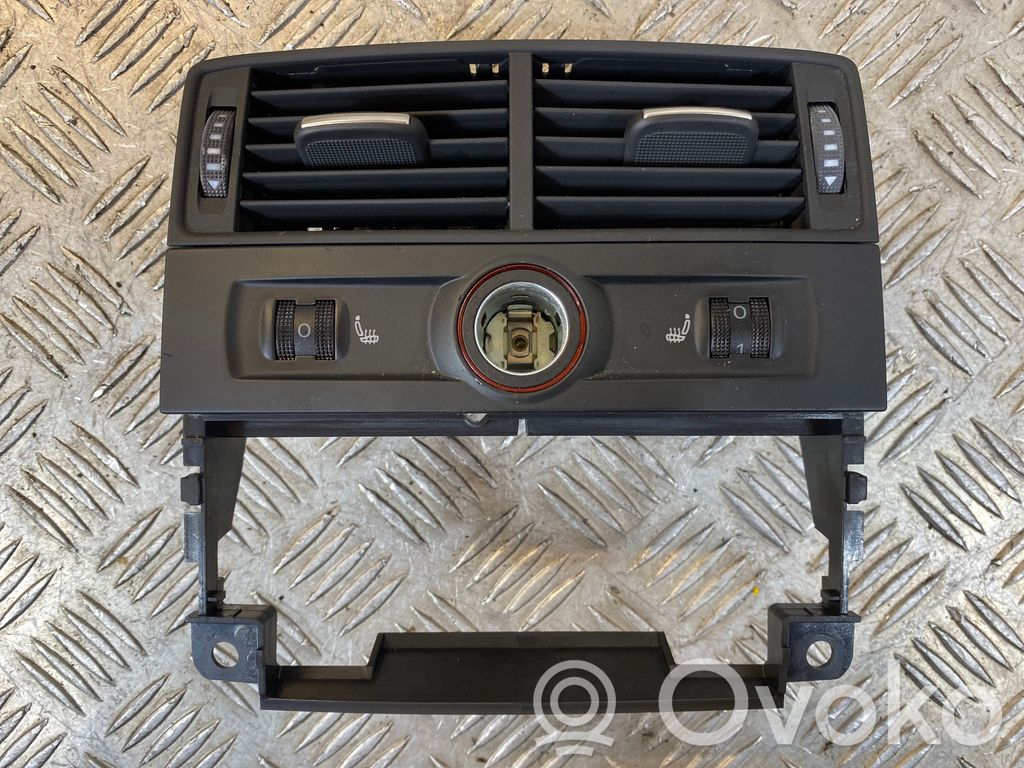 Rejilla de ventilación trasera   4E0819203A