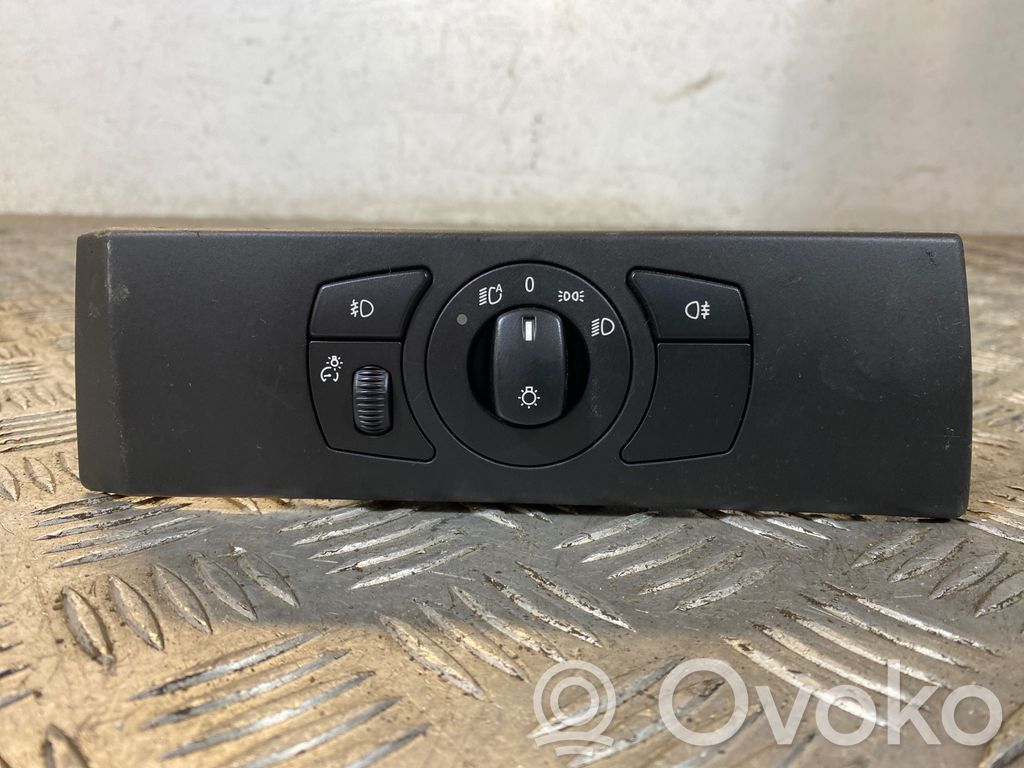 Light switch   6953735,69536230,33290403