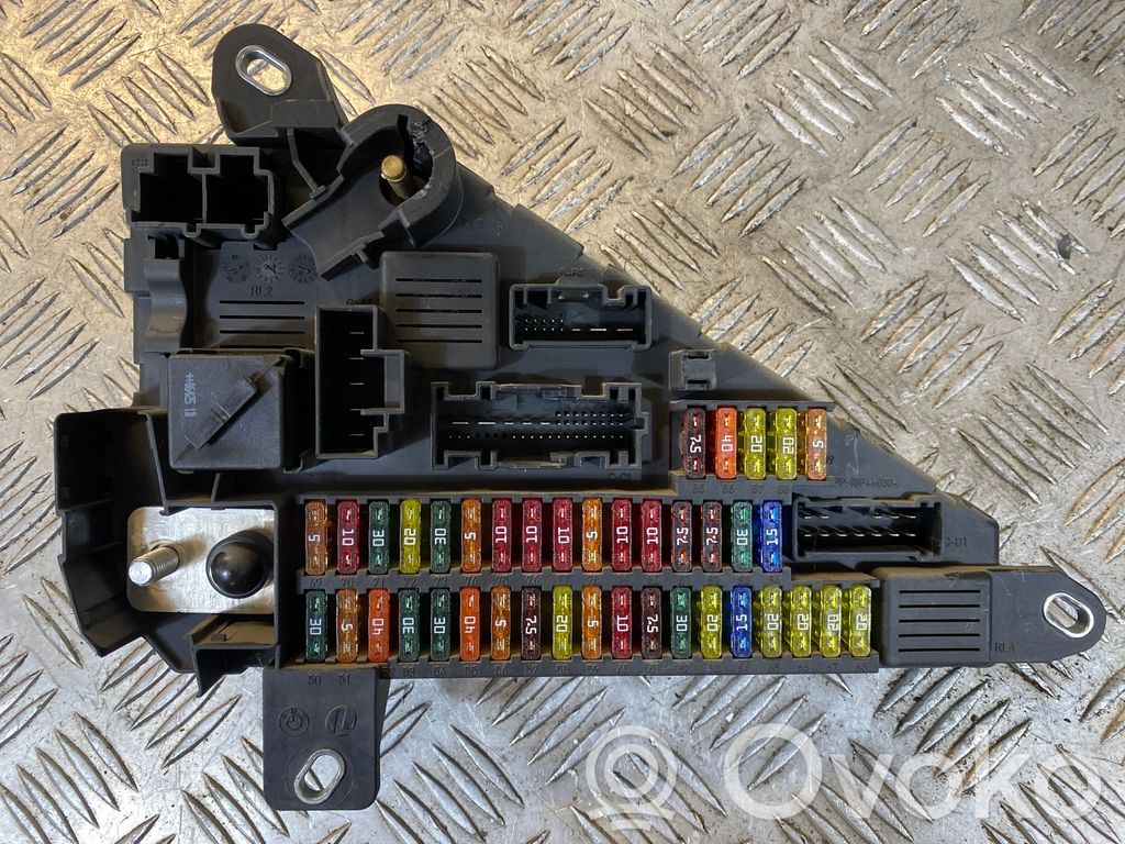 Módulo de fusible   6906618,518956040