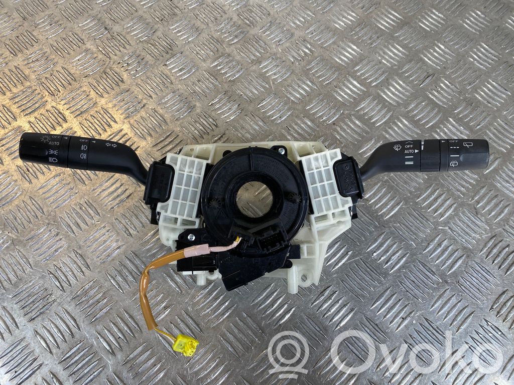 Mazda 3 II Commodo, commande essuie-glace/phare 