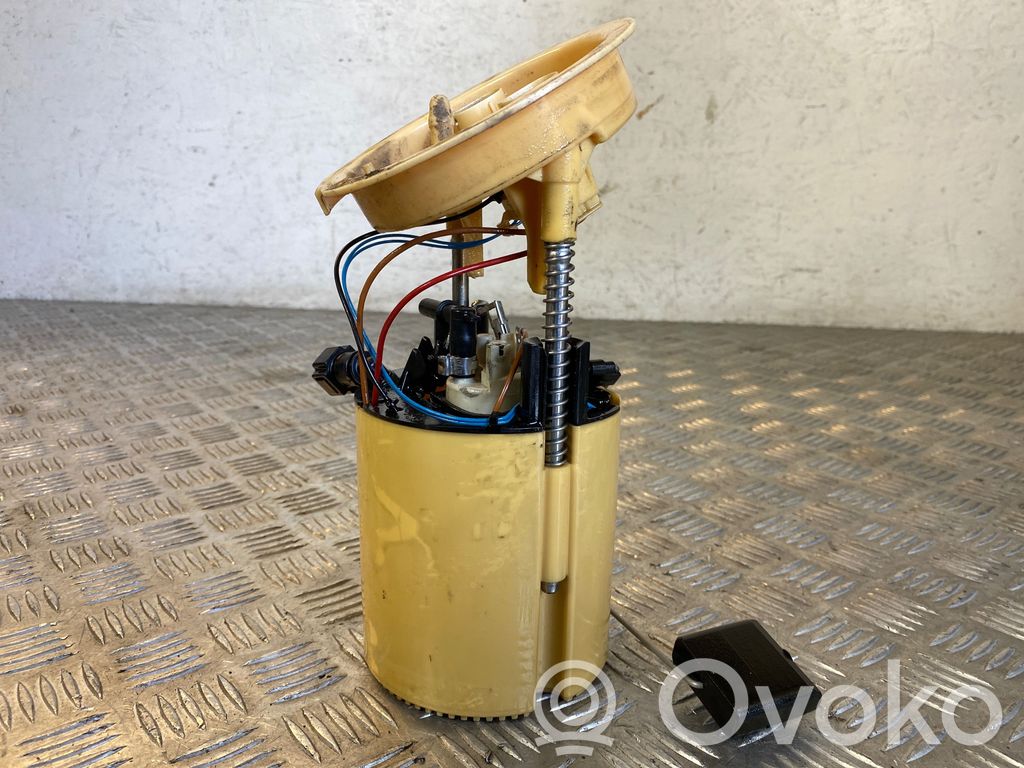 BMW 3 E90 E91 Bomba interna de combustible 