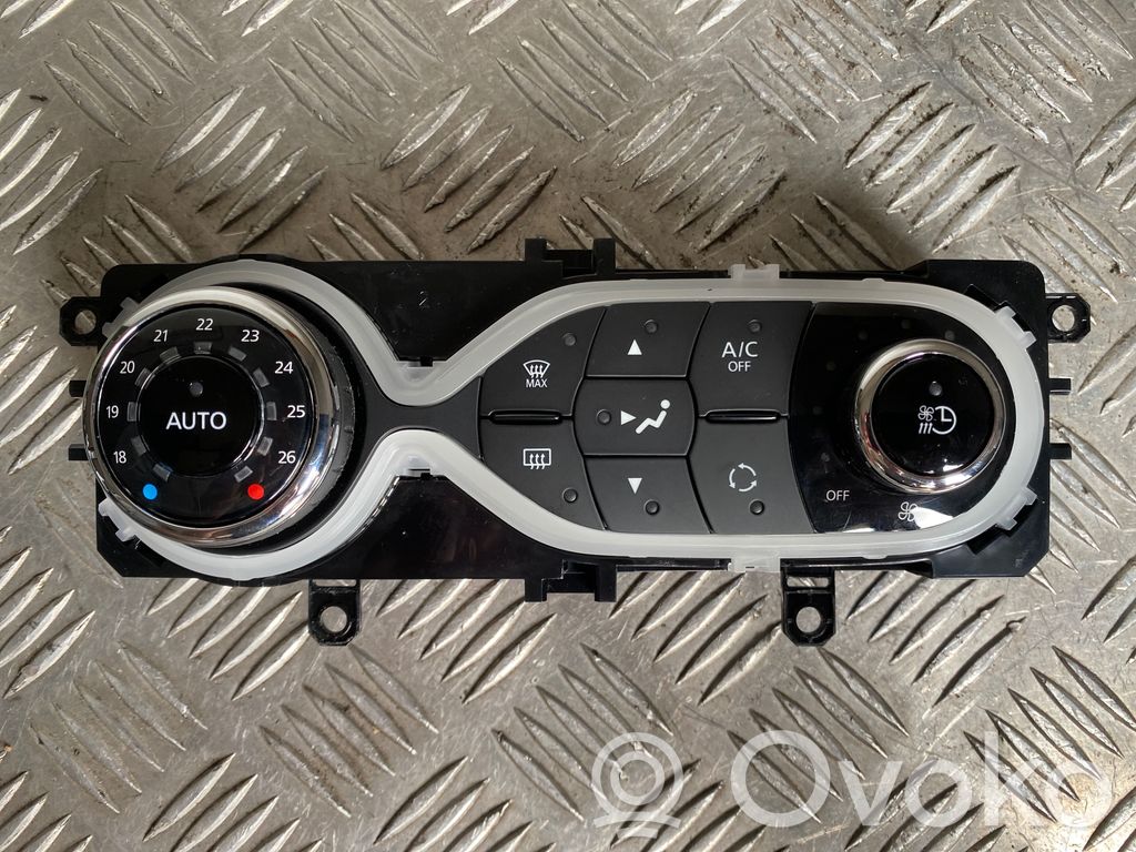 Renault Zoe Climate control unit 