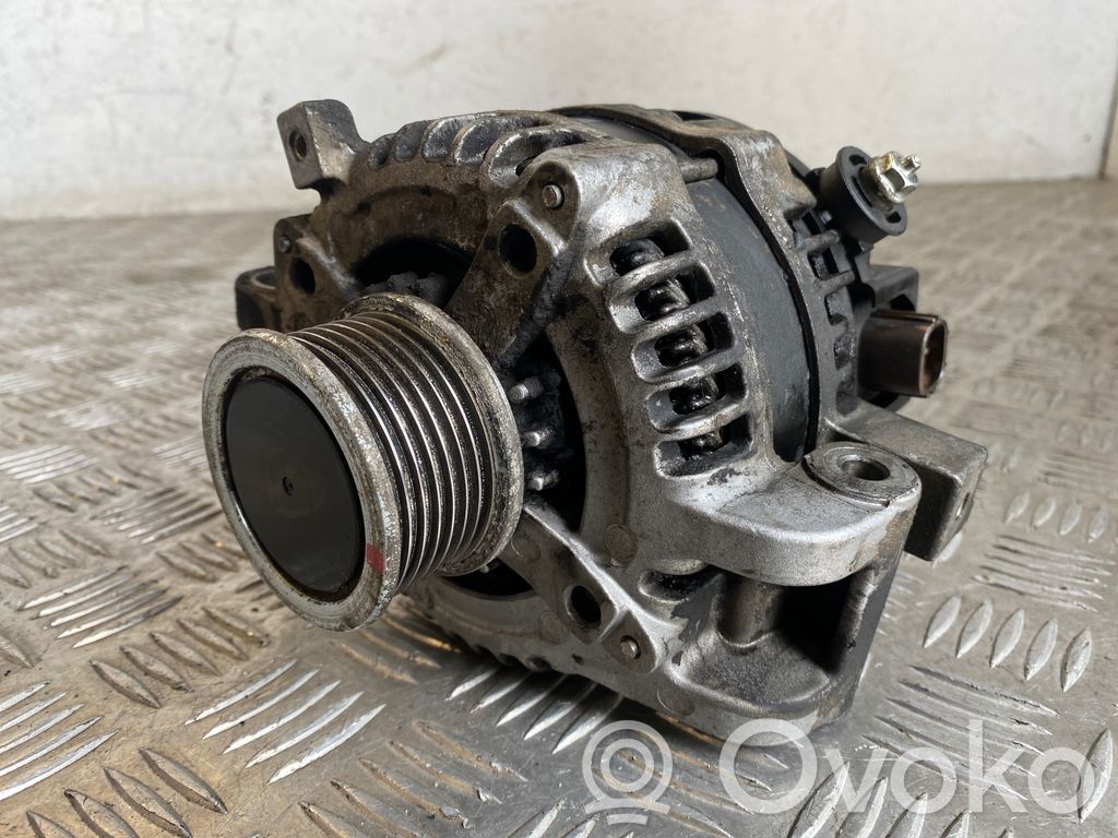 Toyota RAV 4 (XA30) Ģenerators 
